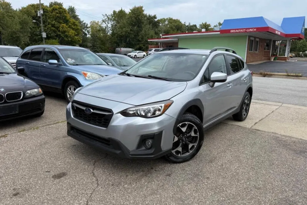 2019 Subaru Crosstrek 2.0i Premium photo 1