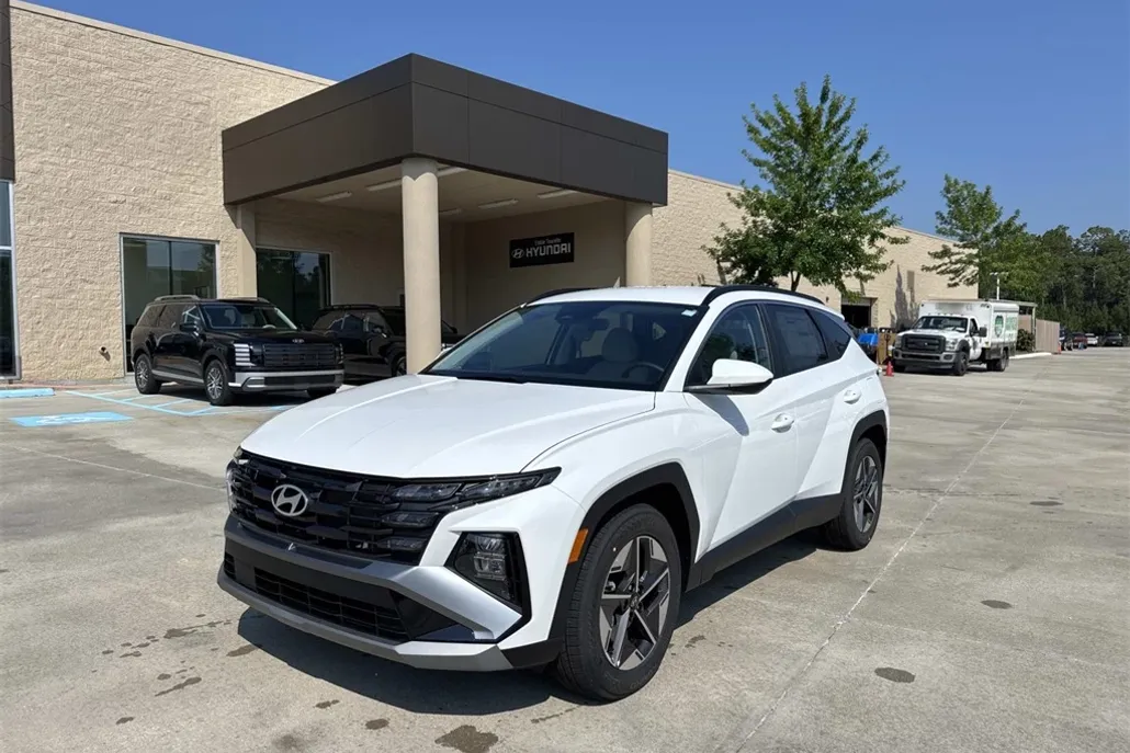 2026 Hyundai Tucson SEL photo 1