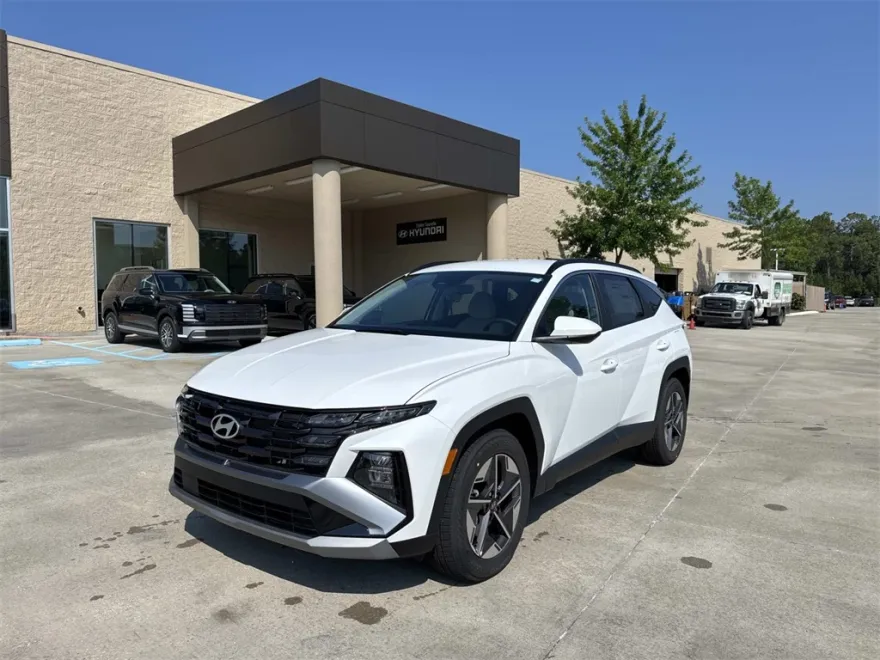 2026 Hyundai Tucson SEL photo 1