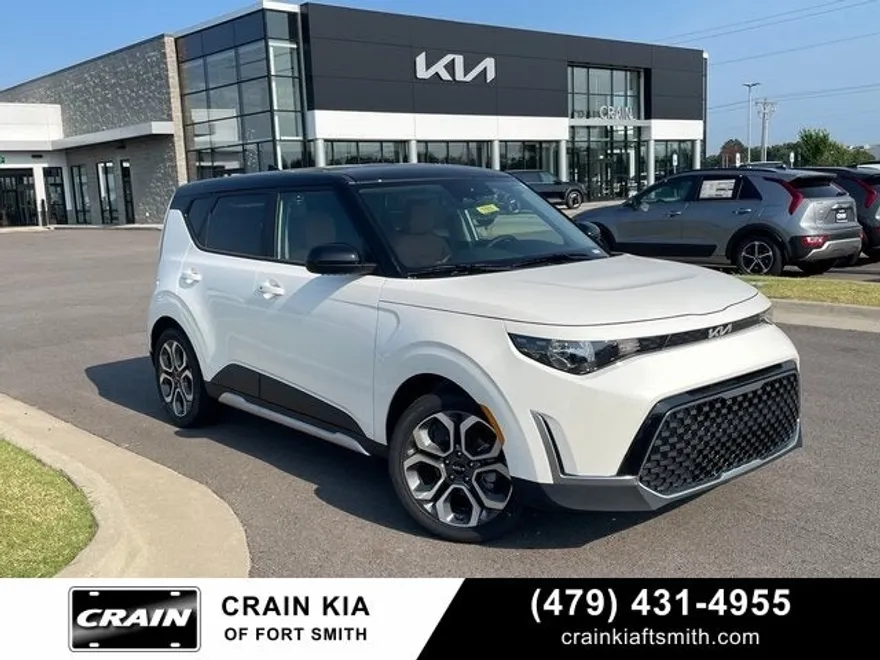 2025 Kia Soul EX photo 1