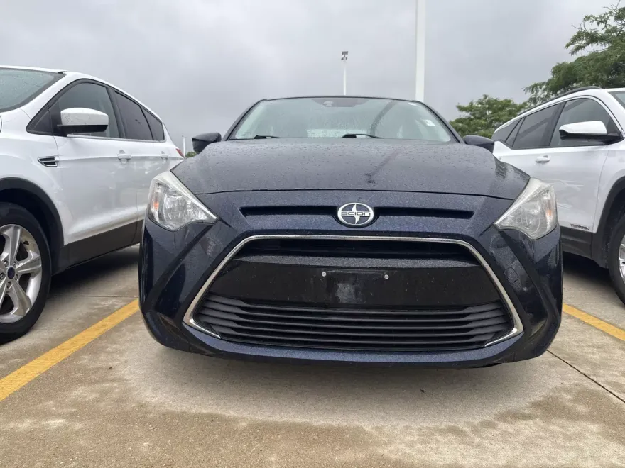 2016 Scion iA photo 1