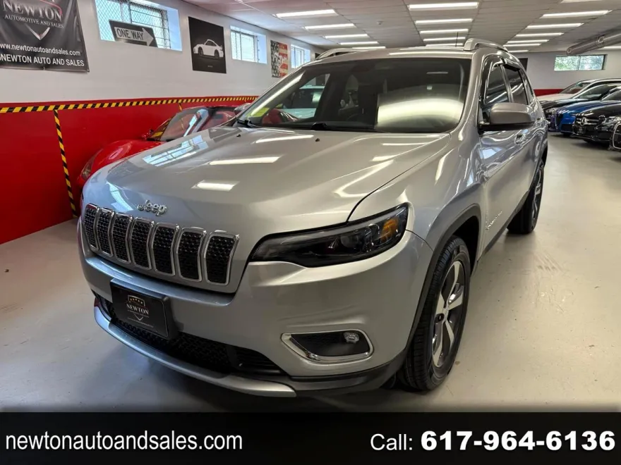 2019 Jeep Cherokee Limited photo 1