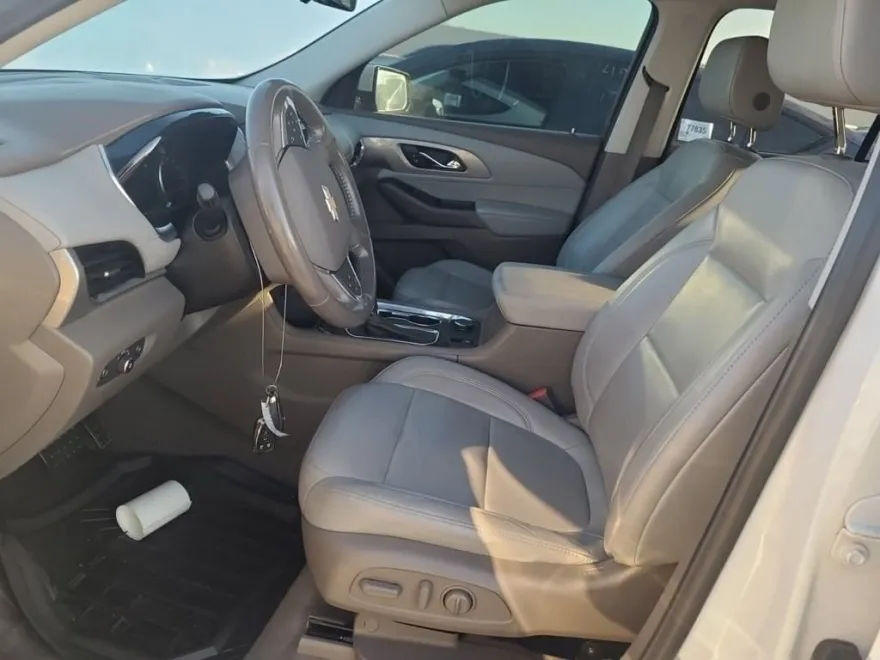 2020 Chevrolet Traverse Leather photo 1