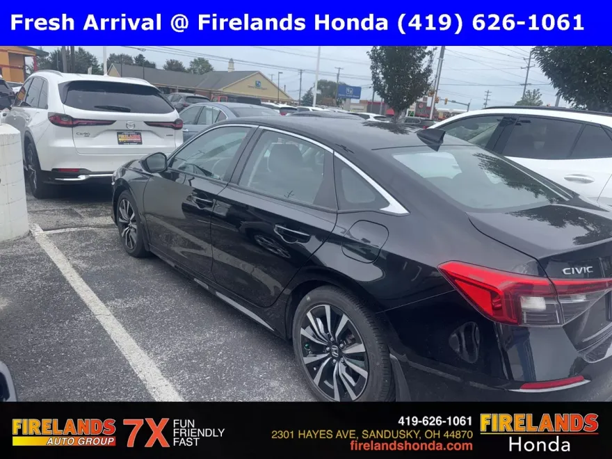 2022 Honda Civic EX photo 1