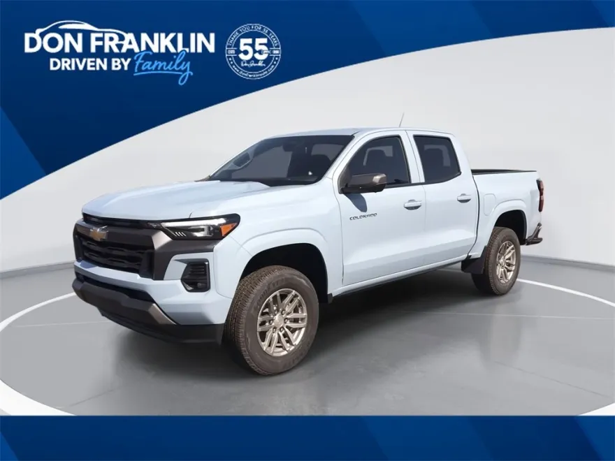 2025 Chevrolet Colorado Work Truck LT photo 1