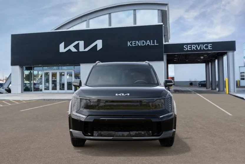 2026 Kia EV9 GT-Line photo 1