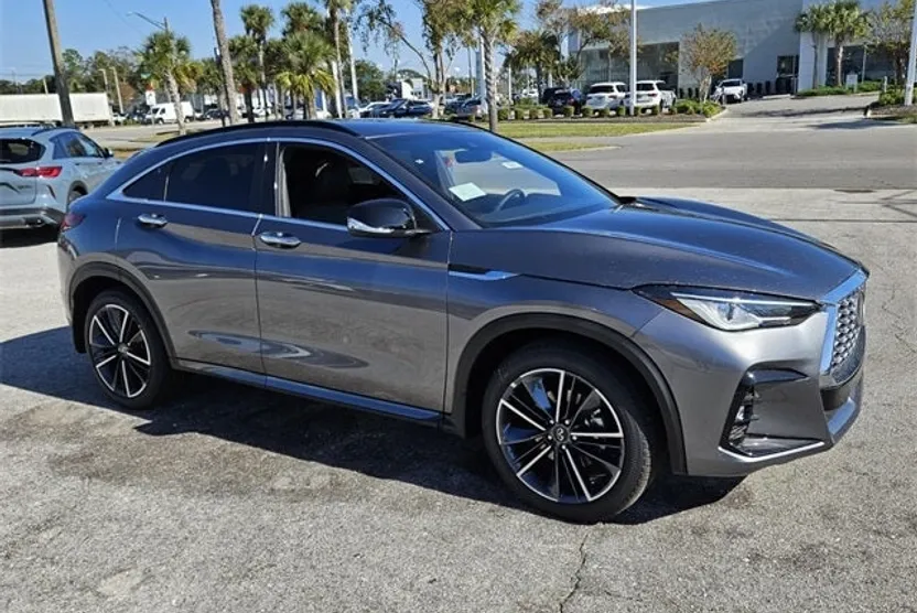 2025 Infiniti QX55 Luxe photo 1