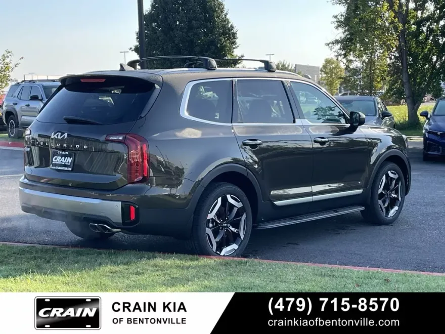 2025 Kia Telluride S photo 1