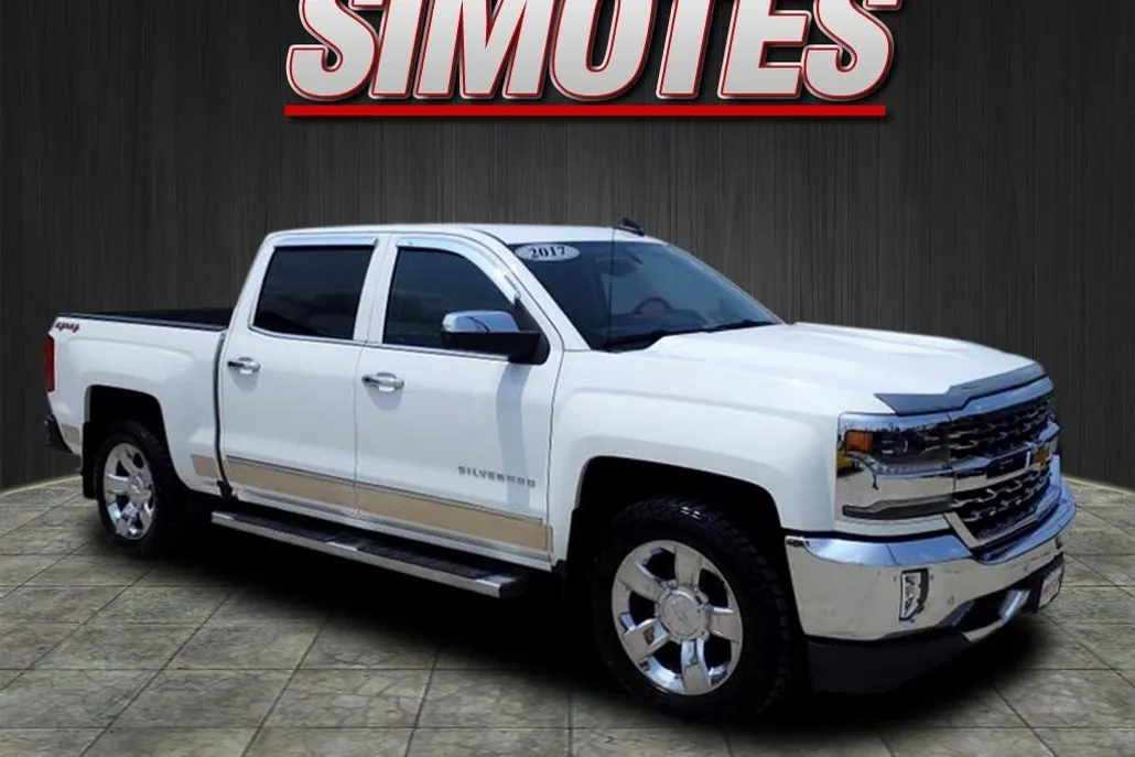 2017 Chevrolet Silverado 1500 LTZ photo 1