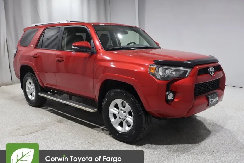 2017 Toyota 4Runner SR5 Premium photo 1