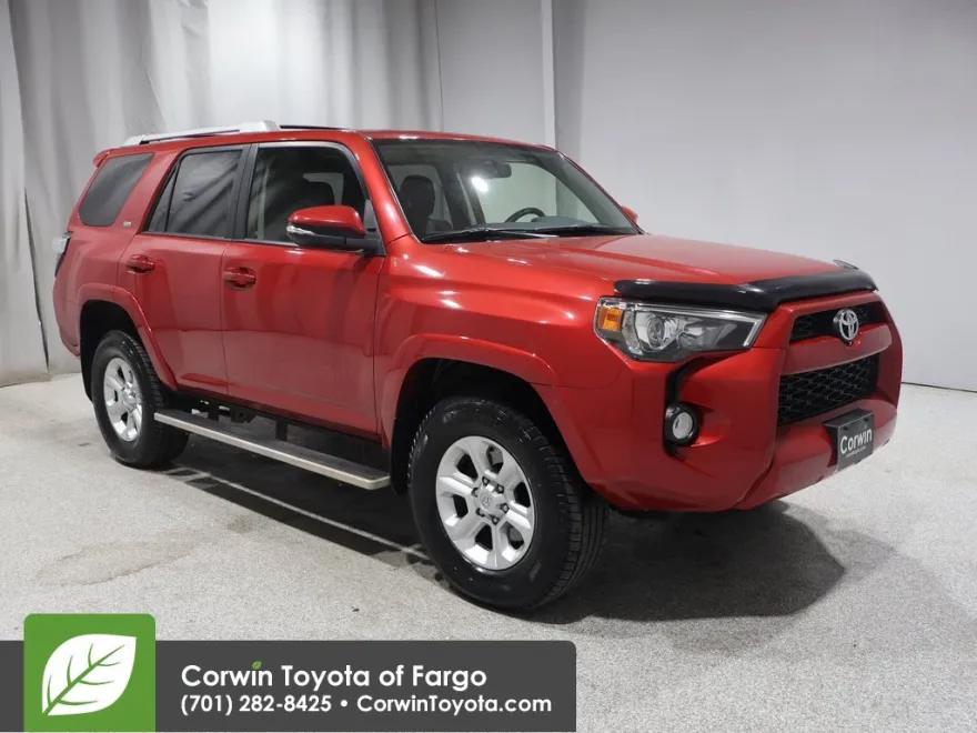 2017 Toyota 4Runner SR5 Premium photo 1