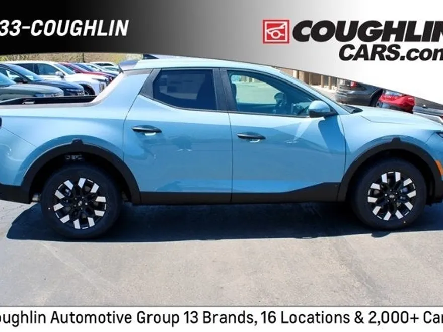 2025 Hyundai Santa Cruz SE photo 1