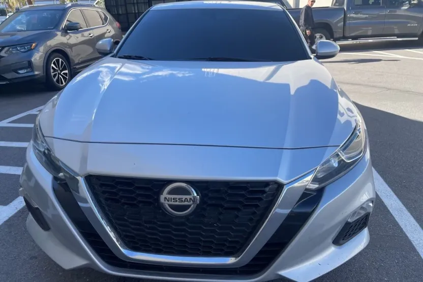 2020 Nissan Altima 2.5 S photo 1