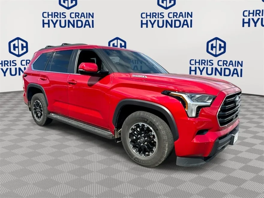 2025 Toyota Sequoia SR5 photo 1