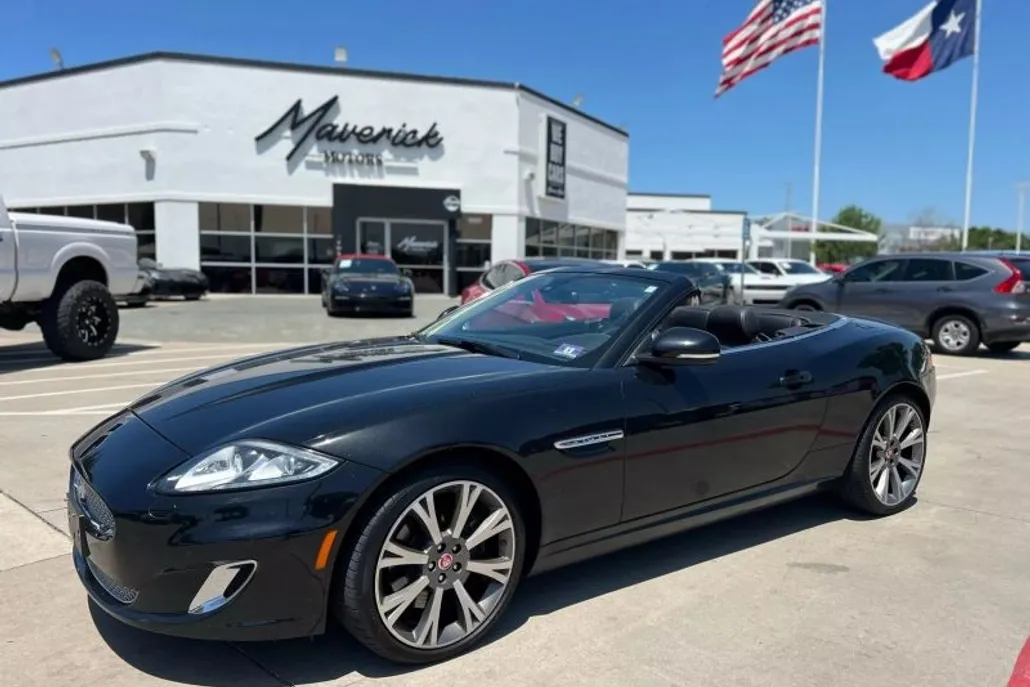 2015 Jaguar XK Convertible photo 1