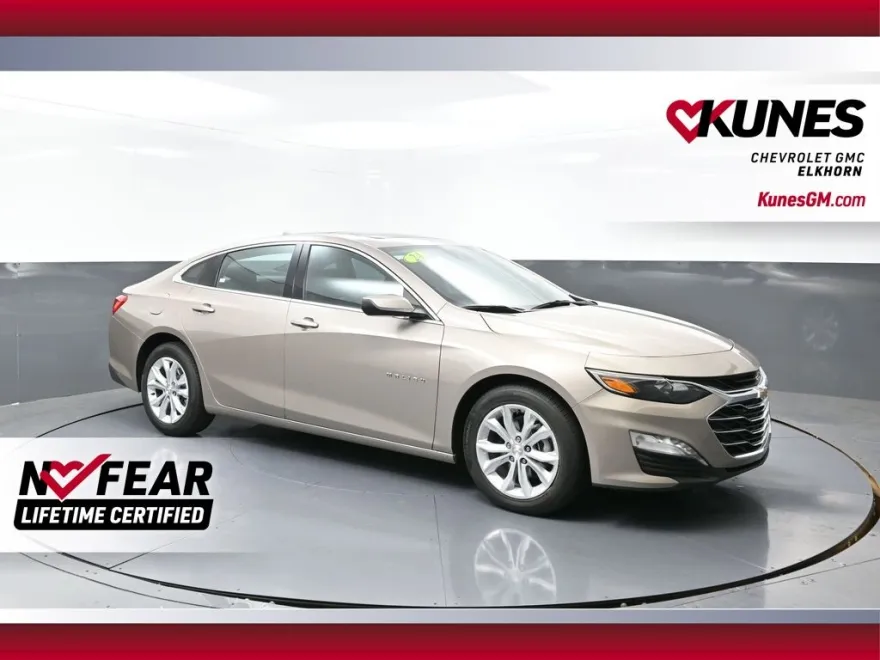 2024 Chevrolet Malibu 1LT photo 1