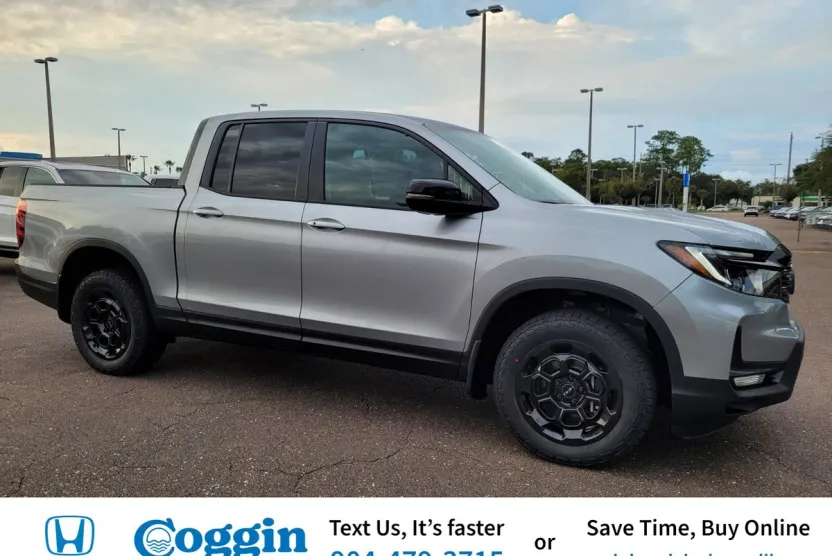 2025 Honda Ridgeline TrailSport photo 1