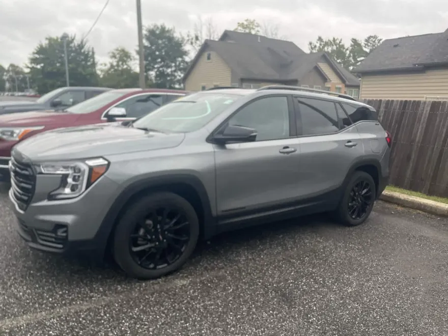 2023 Gmc Terrain SLT photo 1