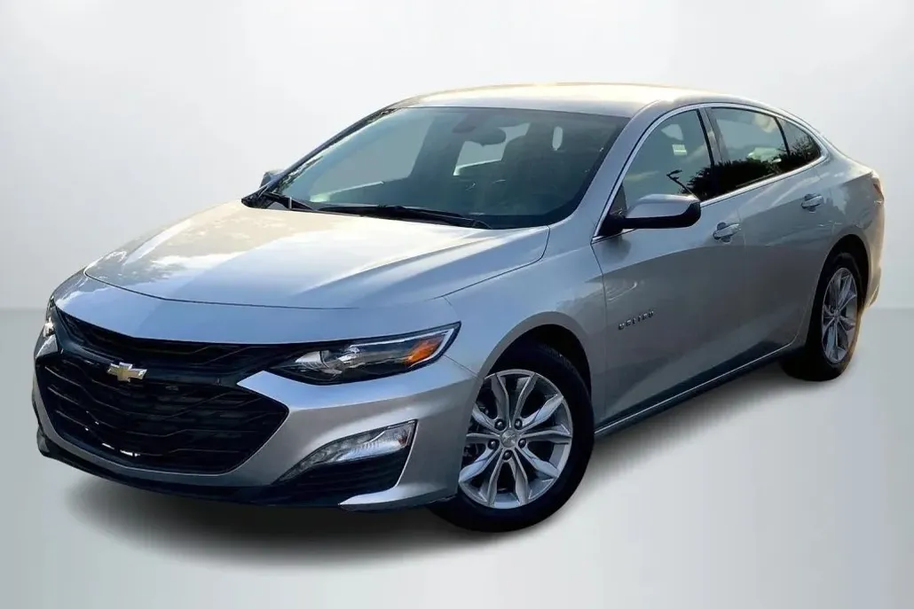 2022 Chevrolet Malibu 1LT photo 1