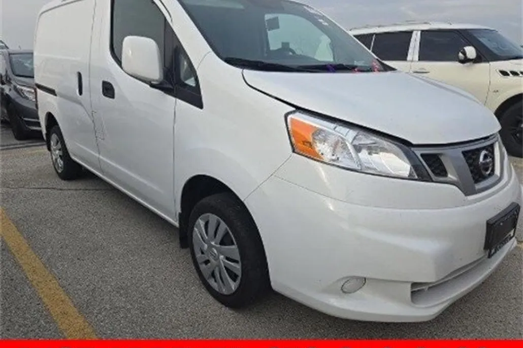 2021 Nissan NV200 SV photo 1