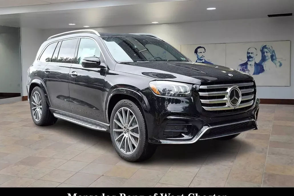 2025 Mercedes Benz GLS 580 4MATIC photo 1