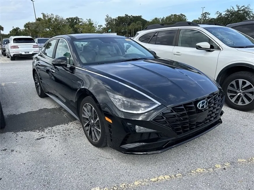 2020 Hyundai Sonata Limited photo 1