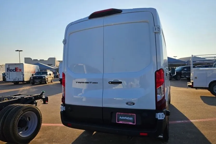 2026 Ford Transit photo 1