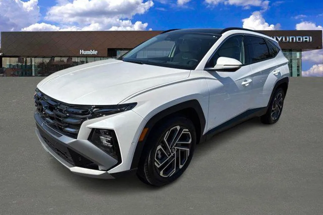 2025 Hyundai Tucson Limited photo 1