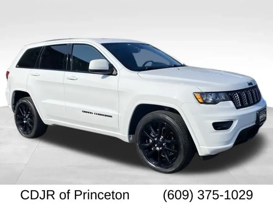 2020 Jeep Grand Cherokee Altitude photo 1