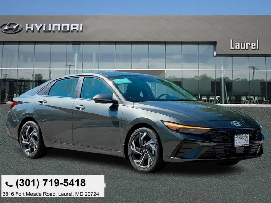2025 Hyundai Elantra Limited photo 1