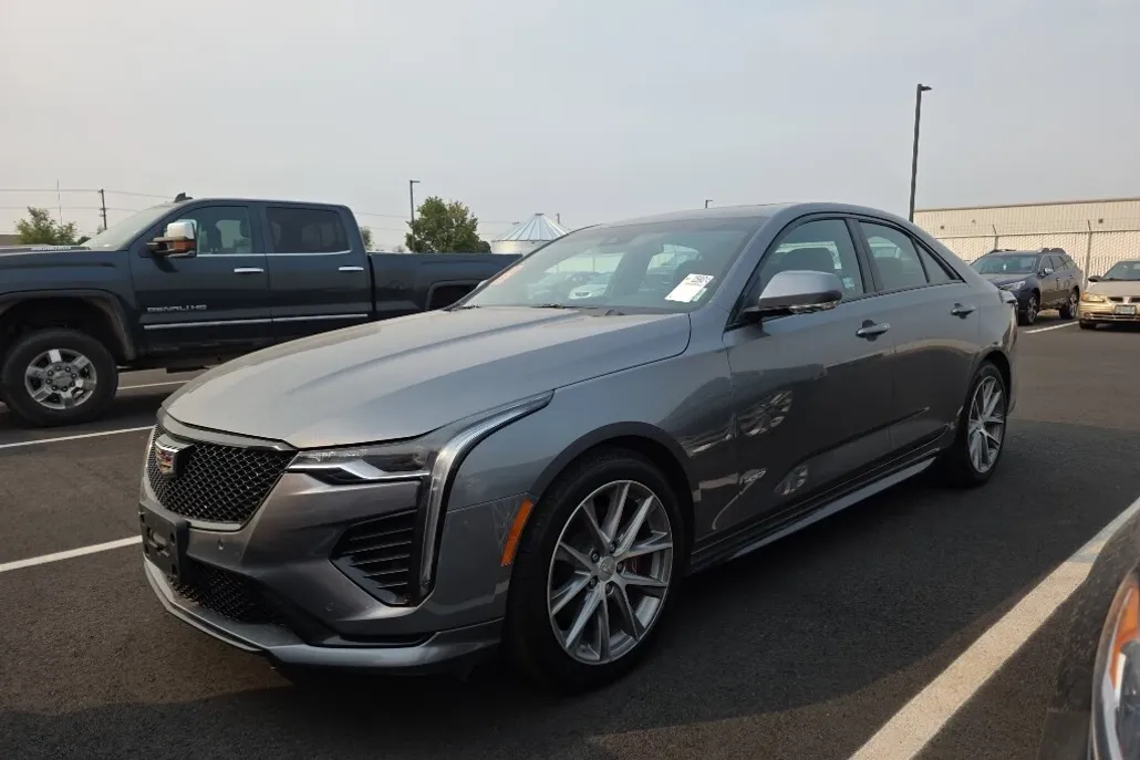 2020 Cadillac CT4 photo 1