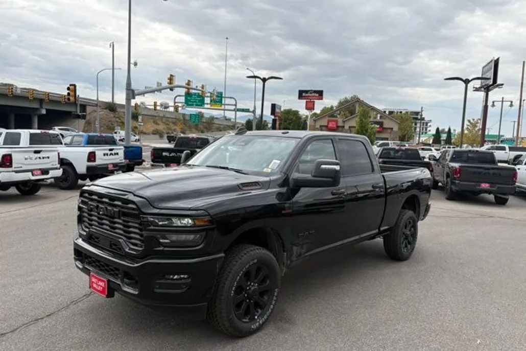 2025 Ram 2500 Big Horn photo 1