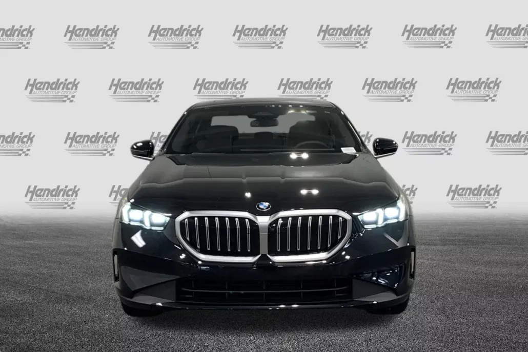 2026 Bmw 530i Sedan photo 1