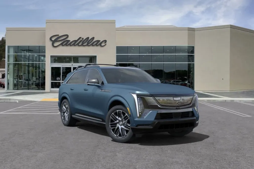2025 Cadillac Escalade IQ Sport photo 1