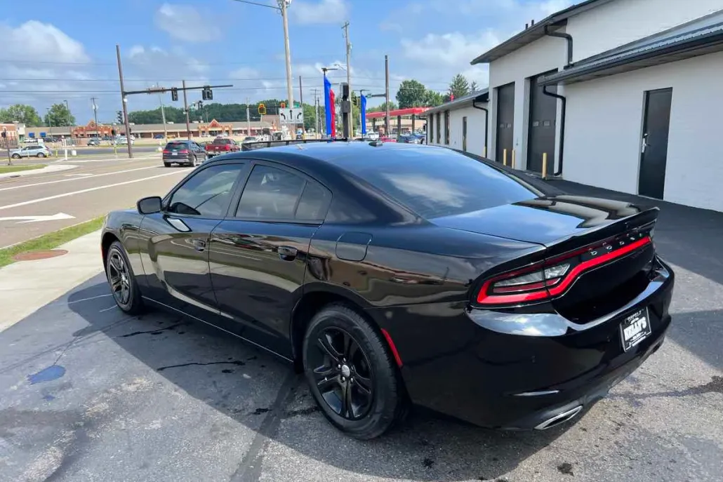 2022 Dodge Charger SXT photo 1