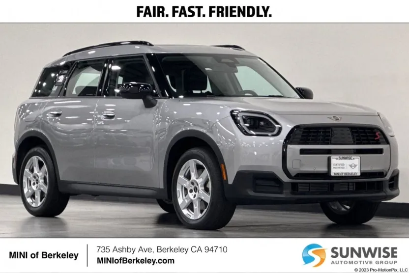 2025 Mini Countryman ALL4 S photo 1