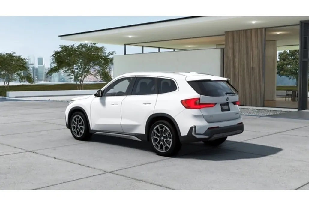 2025 Bmw X1 XDrive28i photo 1