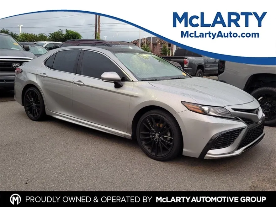 2023 Toyota Camry XSE photo 1