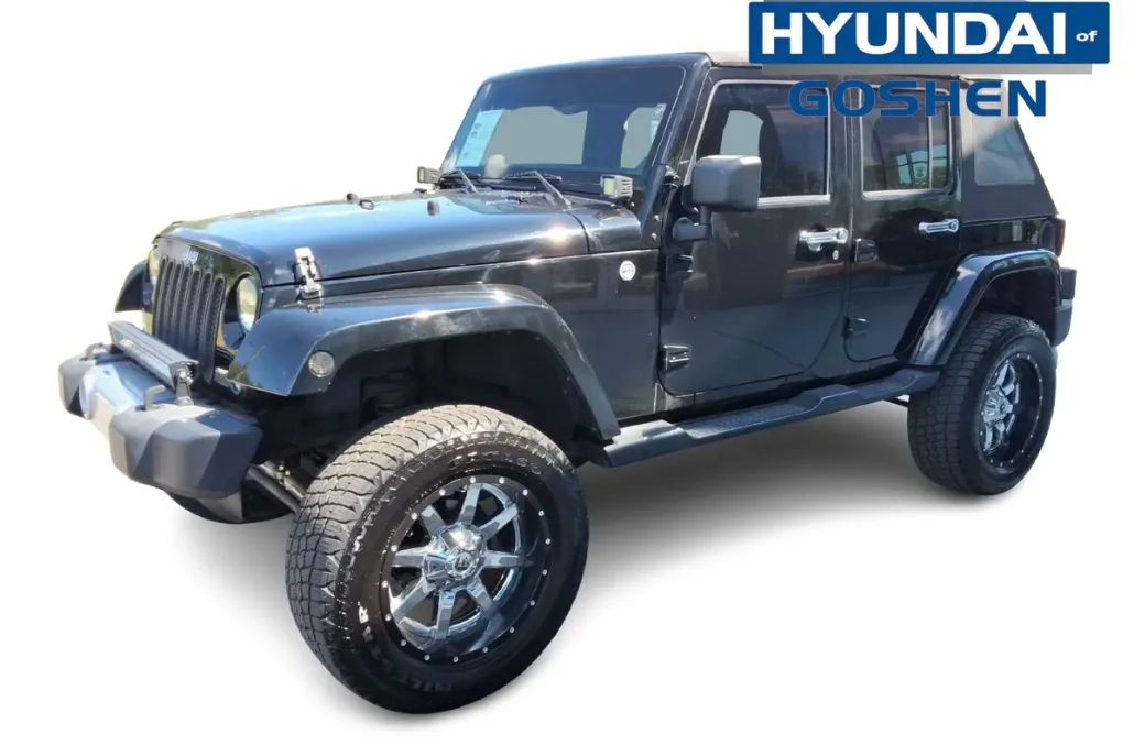 2014 Jeep Wrangler Unlimited Sahara photo 1