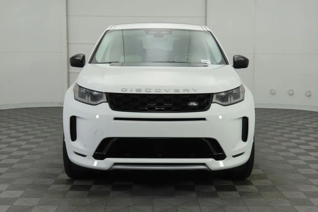 2025 Land Rover Discovery Sport S photo 1