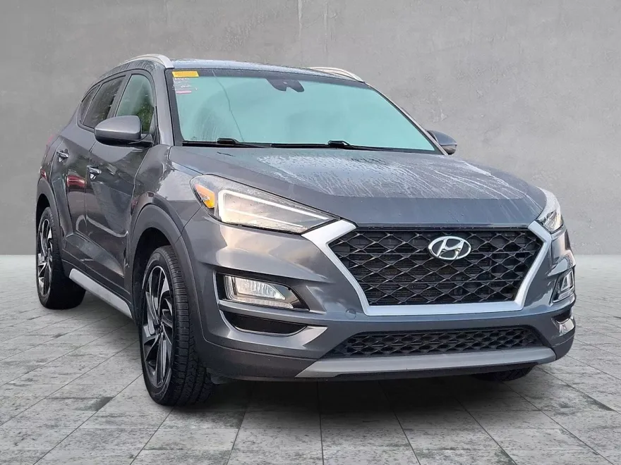 2019 Hyundai Tucson Sport photo 1