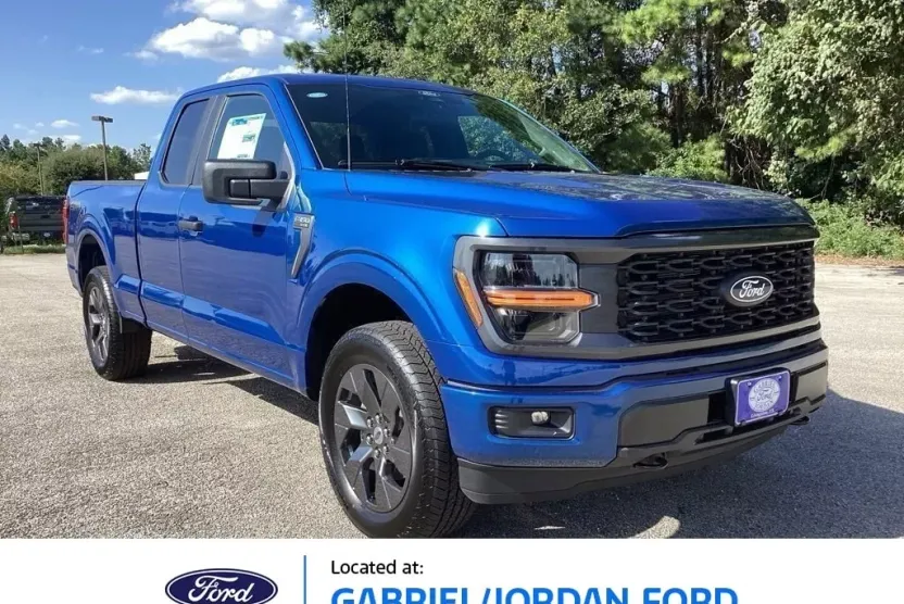 2025 Ford F-150 STX photo 1