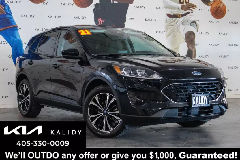 2021 Ford Escape SE photo 1