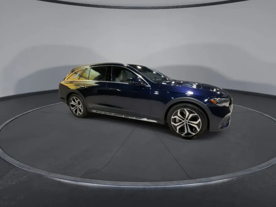 2025 Mercedes Benz E 450 4MATIC All-Terrain photo 2
