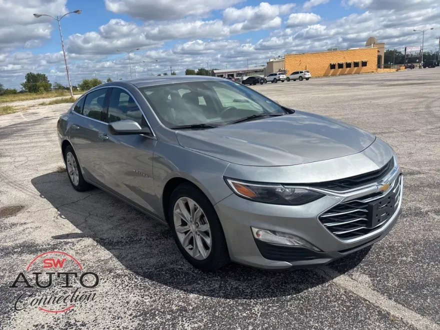 2023 Chevrolet Malibu 1LT photo 1
