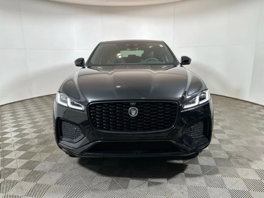 2026 Jaguar F-PACE P250 R-Dynamic S photo 2