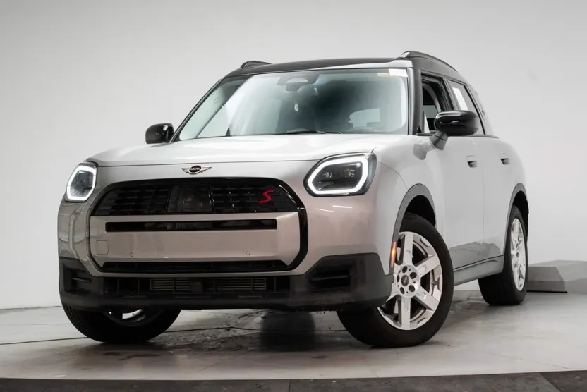 2025 Mini Countryman S photo 1