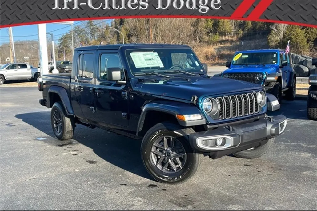 2025 Jeep Gladiator Sport photo 1