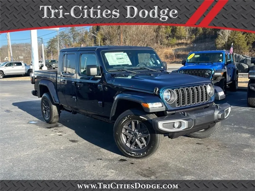2025 Jeep Gladiator Sport photo 1