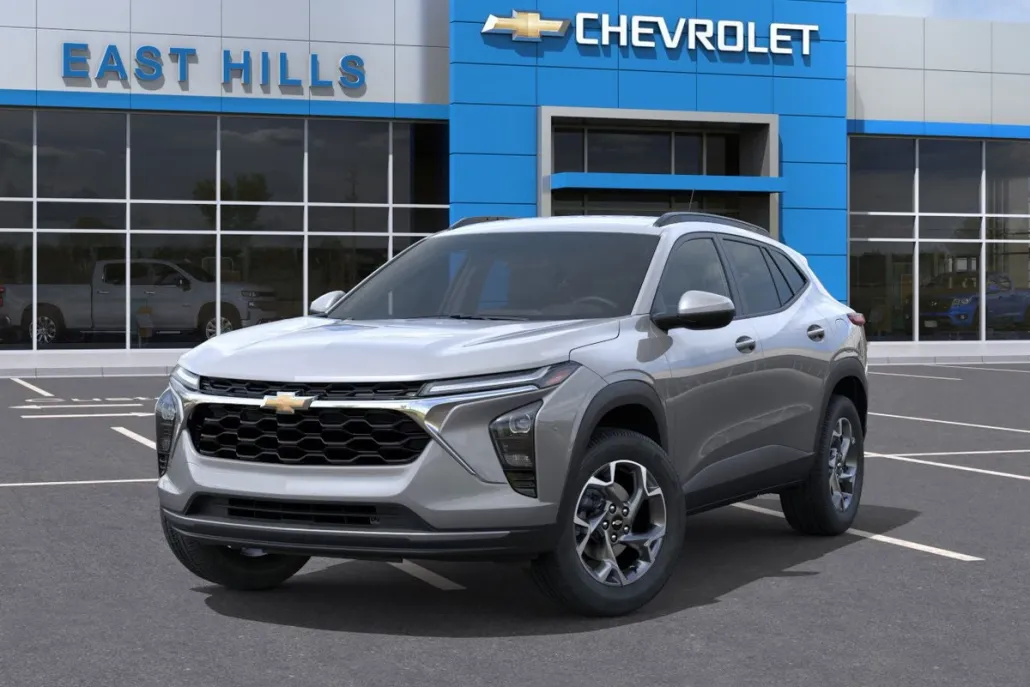2025 Chevrolet Trax LT photo 1